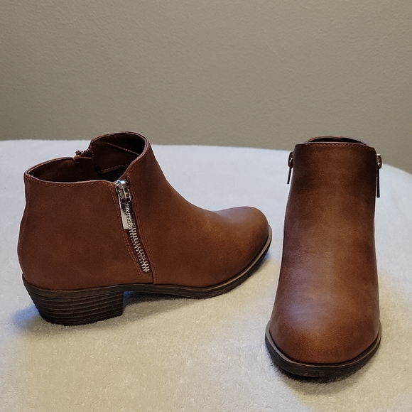 Nautica Shoes - Nautica ALARA Brown Ankle Boots with Side Zipper and Low Heel, NEW